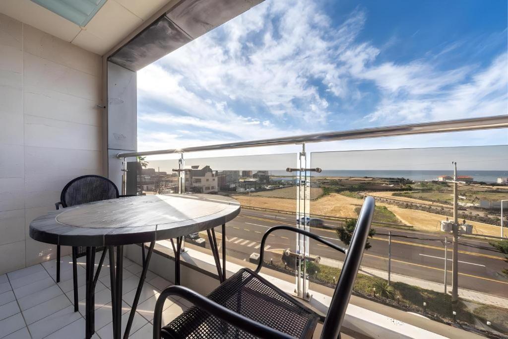 ג'גו Sea View Hotel מראה חיצוני תמונה