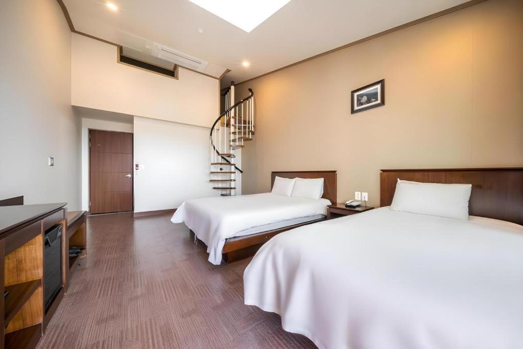 ג'גו Sea View Hotel מראה חיצוני תמונה