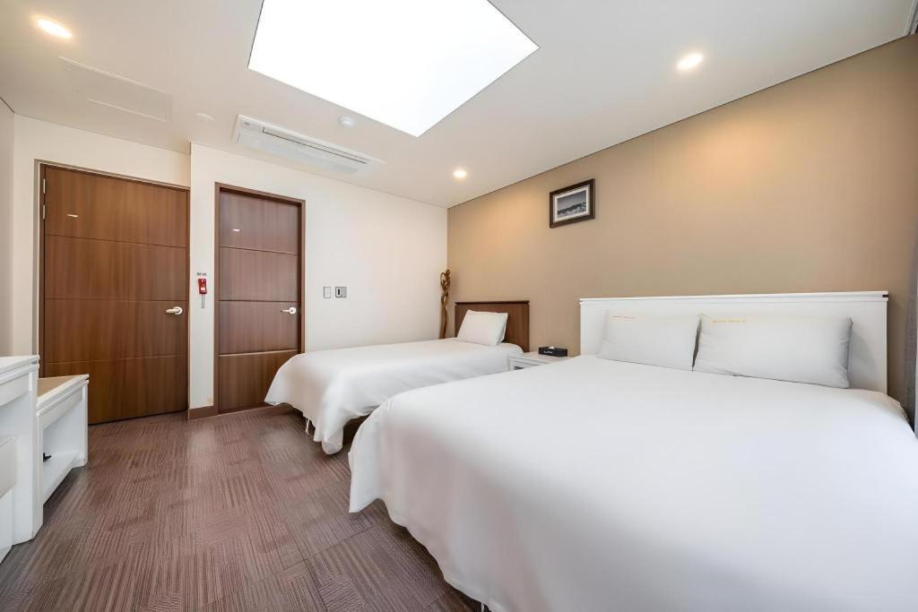ג'גו Sea View Hotel מראה חיצוני תמונה