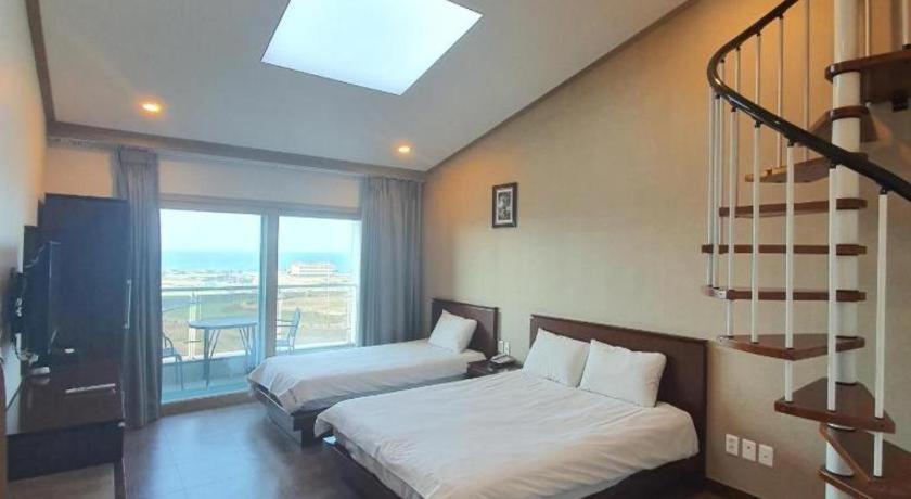 ג'גו Sea View Hotel מראה חיצוני תמונה