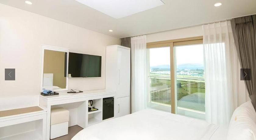 ג'גו Sea View Hotel מראה חיצוני תמונה