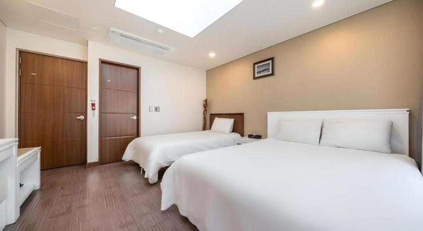 ג'גו Sea View Hotel מראה חיצוני תמונה