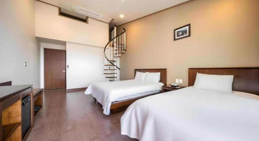 ג'גו Sea View Hotel מראה חיצוני תמונה