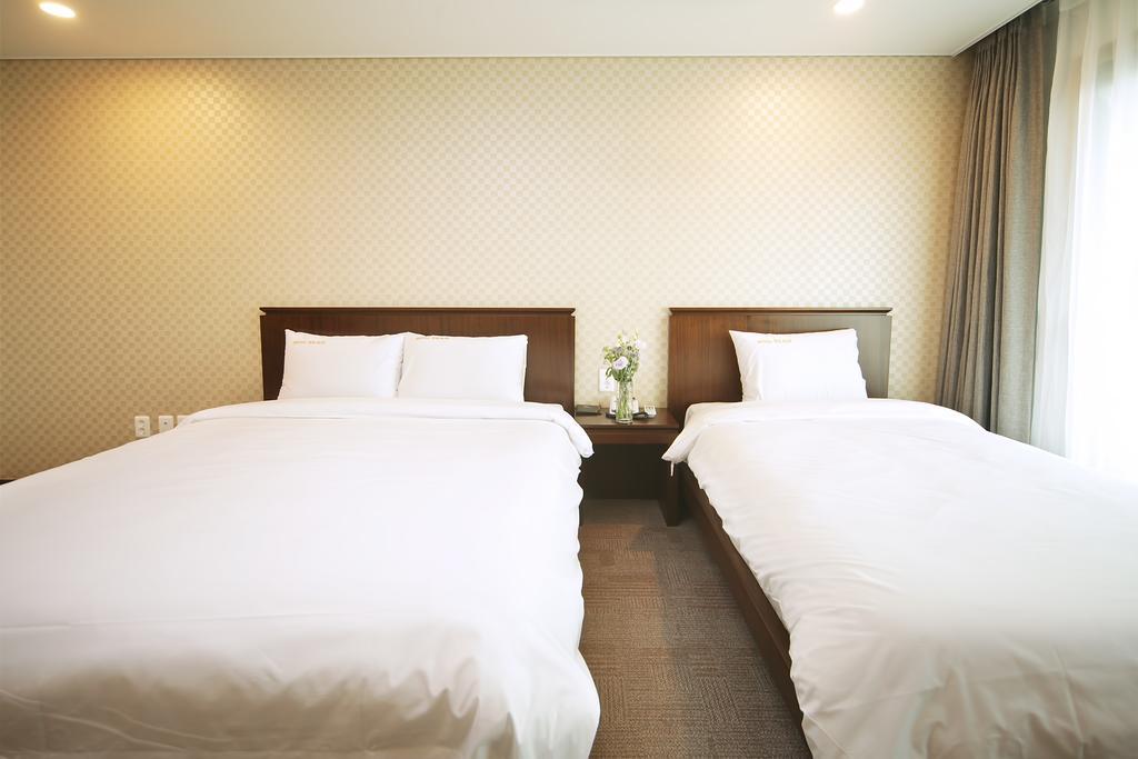 ג'גו Sea View Hotel חדר תמונה